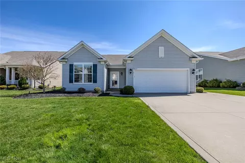 8057 Amberley Dr, Mentor, OH 44060