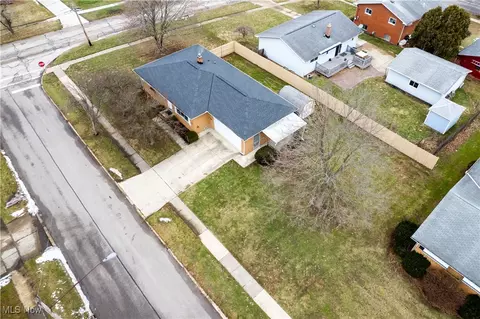 View/Area - 359 Beeler Dr, Berea, OH 44017 photo 1 of 3