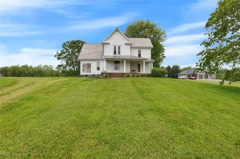 12330 Palmer Rd, Mount Perry, OH 43760