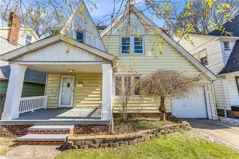 3707 Randolph Rd, Cleveland Heights, OH 44121
