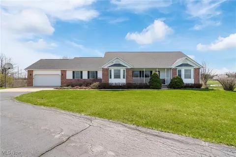 3827 Abbeyville Rd, Medina, OH 44256