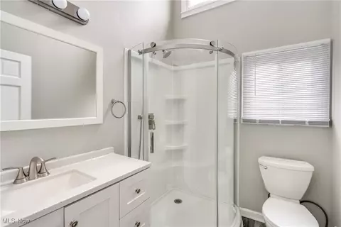 Bath - 5657 Harrison Ave, Maple Heights, OH 44137 photo 1 of 1