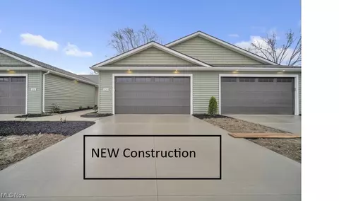 216 Alexander Dr, Elyria, OH 44035