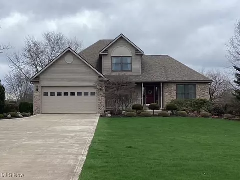 8950 Limeridge Rd, Ravenna, OH 44266