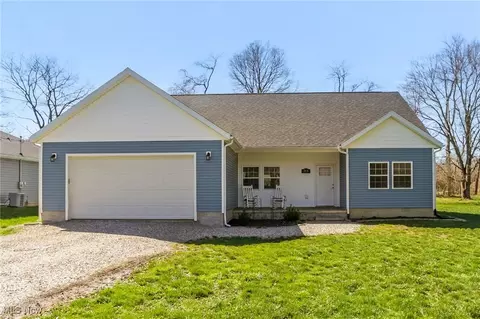 765 Gayth Ave, Heath, OH 43056