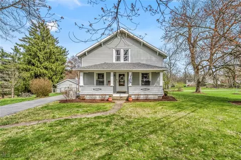 517 E State St, Barberton, OH 44203