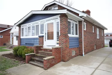 7908 Spring Garden Rd, Parma, OH 44129