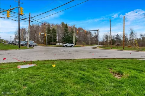 Highland/valley View Road E, Macedonia, OH 44056