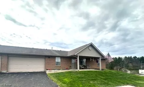 2500 Orchard Park, Zanesville, OH 43701