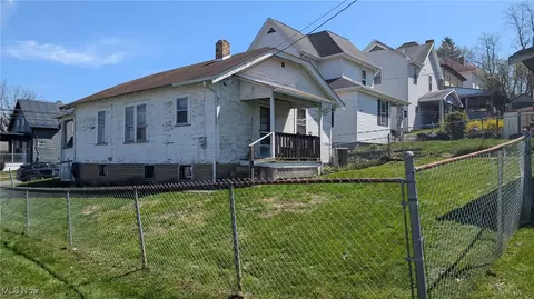 600 Third St, Chester, WV 26034 photo 23
