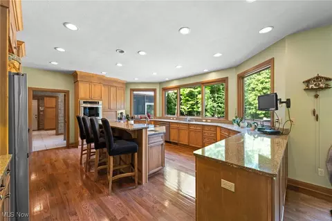 11955 Epping Trl, Chardon, OH 44024 photo 12