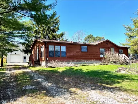 14862 Bundysburg Rd, Middlefield, OH 44062