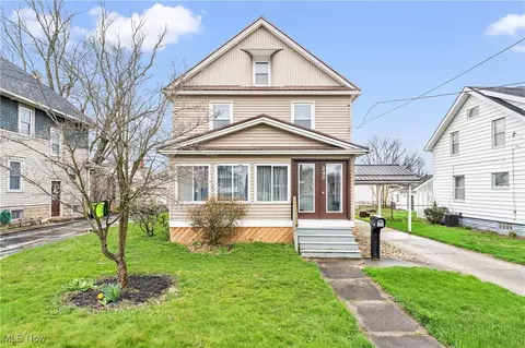 242 Arlington Blvd, Newton Falls, OH 44444