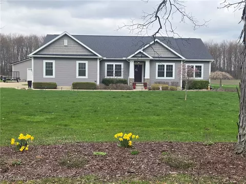 48420 Peck Wadsworth Rd, Wellington, OH 44090