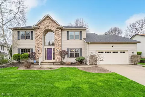 5314 Denise Ct, Solon, OH 44139