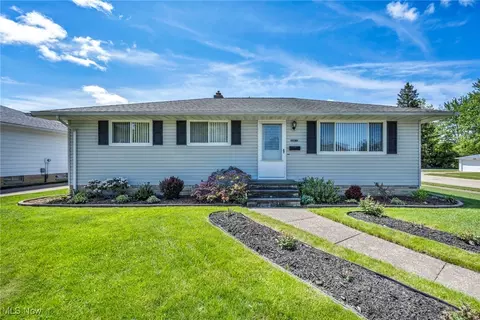 35970 Freed Ct, Eastlake, OH 44095