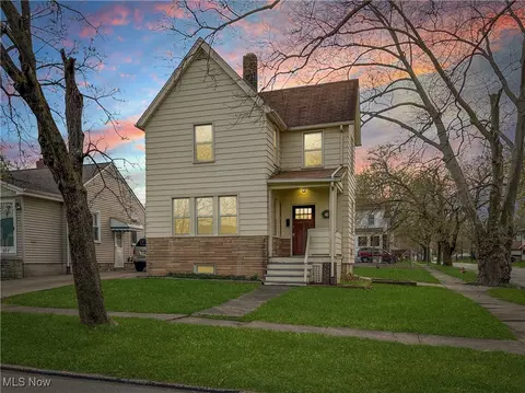 400 Hayes Ave, Mcdonald, OH 44437