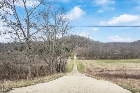 Buck Road Nw, Carrollton, OH 44615
