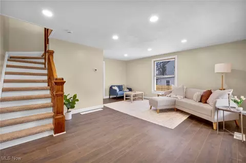 Living - 4331 Birchwood Ave, Ashtabula, OH 44004 photo 1 of 1