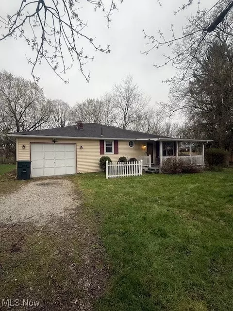 3804 Mahoning Rd NE, Canton, OH 44705