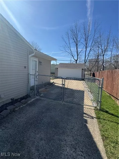 Other - 537 Willow Park Rd, Elyria, OH 44035 photo 3 of 16