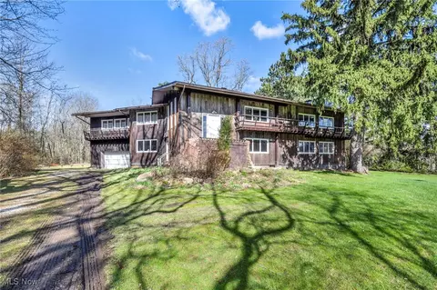 5127 Rootstown Rd, Ravenna, OH 44266