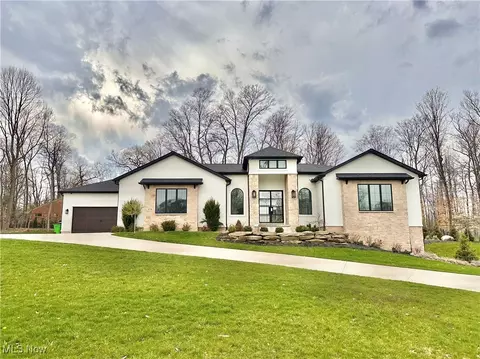 5758 Graven Way, Wadsworth, OH 44281