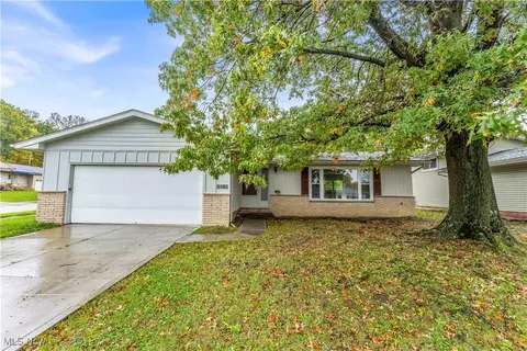 4409 Brookton Rd, Warrensville Heights, OH 44128