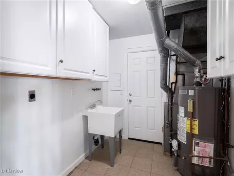 209 Franklin Ave, Elyria, OH 44035 photo 22