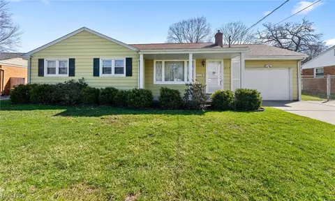 829 Larkridge Ave, Boardman, OH 44512