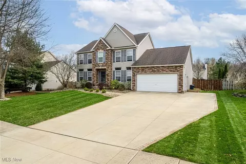 616 Seeley Dr, Medina, OH 44256