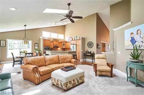 Living - 1233 Clifford Dr, Copley, OH 44321 photo 2 of 3