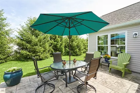 Exterior - 1233 Clifford Dr, Copley, OH 44321 photo 5 of 6
