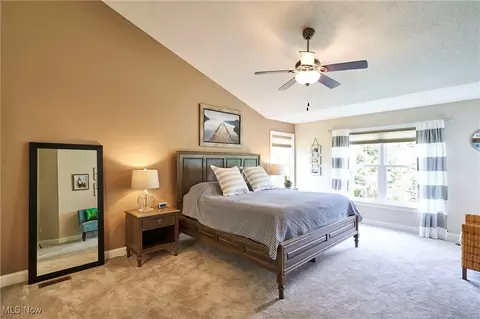 Bedroom - 1233 Clifford Dr, Copley, OH 44321 photo 2 of 2