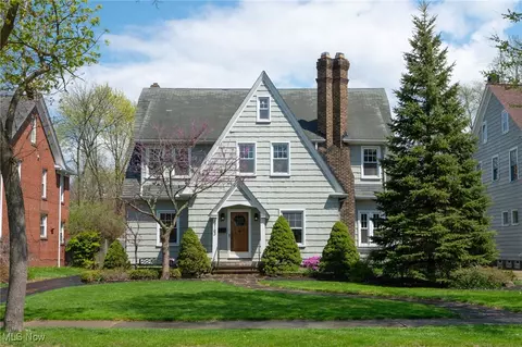 3163 Warrington Rd, Shaker Heights, OH 44120