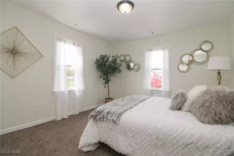 803 5th St, Struthers, OH 44471 photo 13