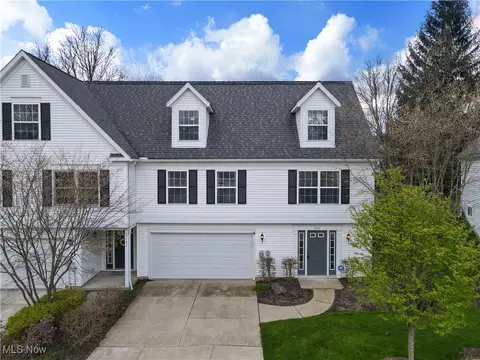 5115 Atterbury Ln, Stow, OH 44224