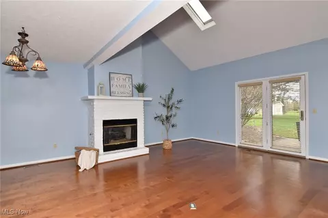 700 Hampton Cir #6, Aurora, OH 44202 photo 14