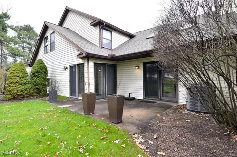 700 Hampton Cir #6, Aurora, OH 44202 photo 35