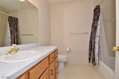700 Hampton Cir #6, Aurora, OH 44202 photo 29