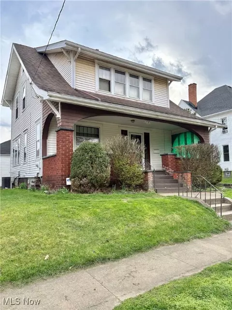 2010 6th St SW, Canton, OH 44706