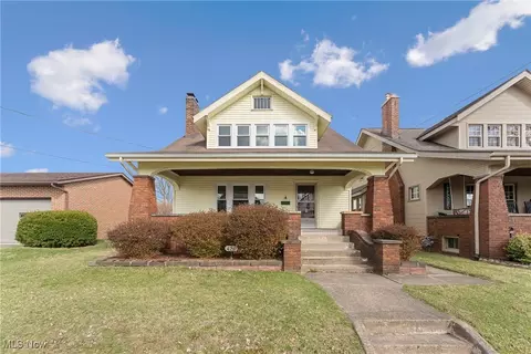 426 Basin St NW, Navarre, OH 44662