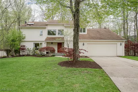 Exterior - 28790 Inner Circle Ct, Solon, OH 44139 photo 2 of 8