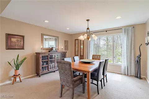 Dining - 28790 Inner Circle Ct, Solon, OH 44139 photo 3 of 3