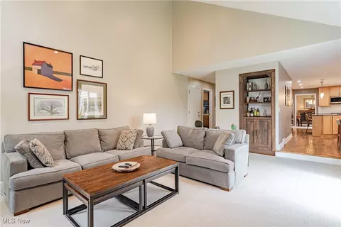 Living - 28790 Inner Circle Ct, Solon, OH 44139 photo 4 of 6