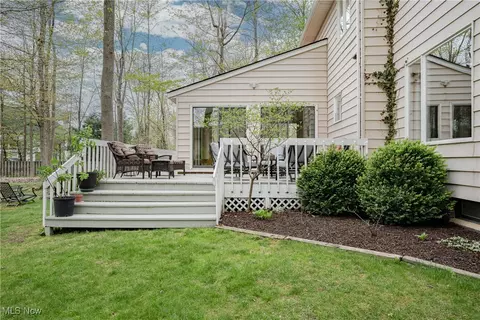 Exterior - 28790 Inner Circle Ct, Solon, OH 44139 photo 7 of 8
