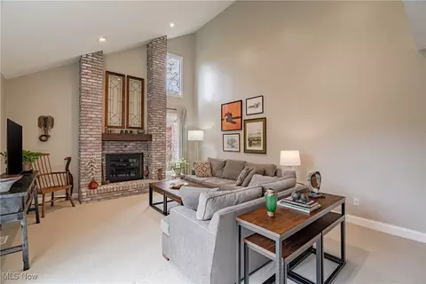 Living - 28790 Inner Circle Ct, Solon, OH 44139 photo 3 of 6