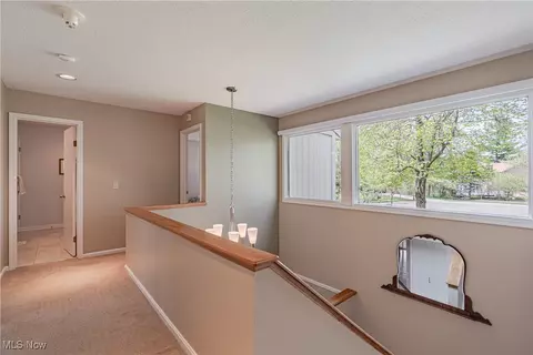 Entry Way - 28790 Inner Circle Ct, Solon, OH 44139 photo 4 of 4