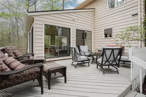 Exterior - 28790 Inner Circle Ct, Solon, OH 44139 photo 8 of 8