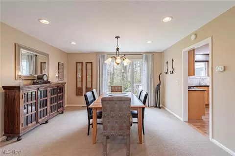 Dining - 28790 Inner Circle Ct, Solon, OH 44139 photo 2 of 3